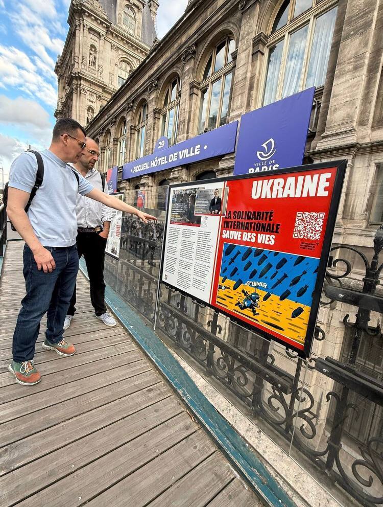 "Международная солидарность спасает жизни": Томиленко рассказал о появлении в Париже фотостенда об украинских журналистах