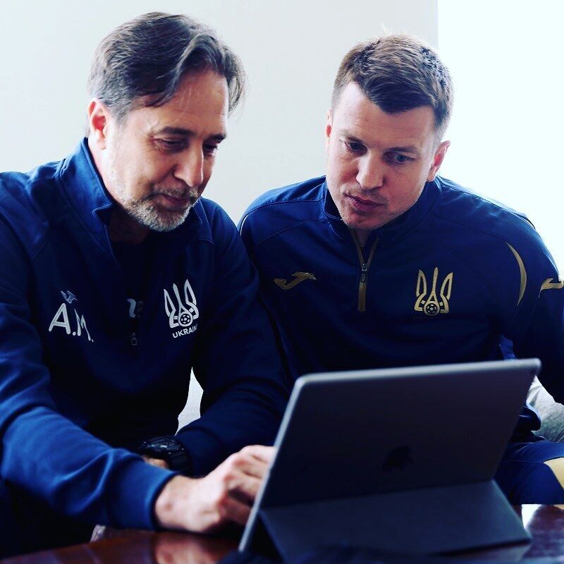 Син нового тренера України пережив важку хворобу, а він носить на шкірі тризуб і гоняє з байкерами: що відомо про першого іноземця на чолі збірної