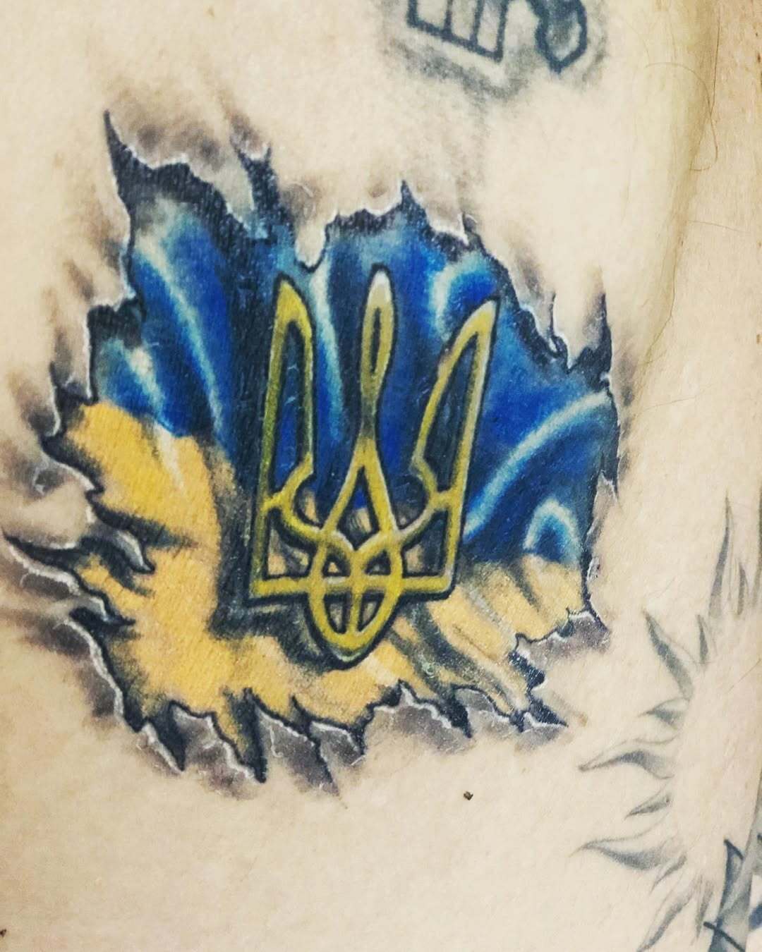 Син нового тренера України пережив важку хворобу, а він носить на шкірі тризуб і гоняє з байкерами: що відомо про першого іноземця на чолі збірної