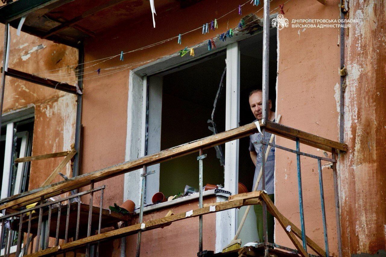 Россия ударила по Днепру: вспыхнул пожар, есть пострадавшие. Фото