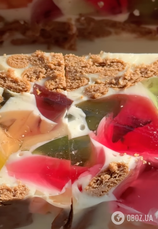 Самый вкусный десерт без выпечки и теста "Битое стекло": делимся легким рецептом
