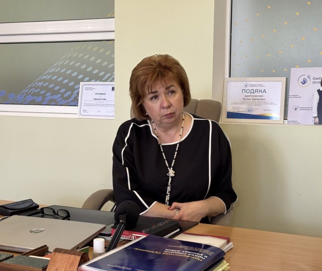 У Грузії затримали 17-річного хлопця за підозрою у зберіганні наркотиків: мати каже про шахрайську схему. Відео