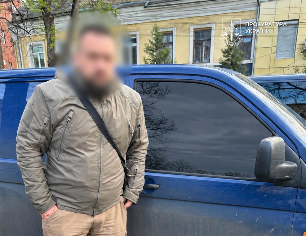 Привласнили 5 квартир померлих: у Києві викрили банду за участі екссудді Тандира, який раніше насмерть збив нацгвардійця. Фото
