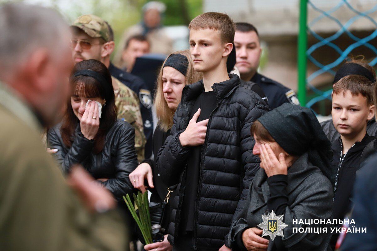 Назавжди 40: на Хмельниччині попрощалися із загиблим бійцем бригади "Лють" Миколою Матвєєвим. Фото
