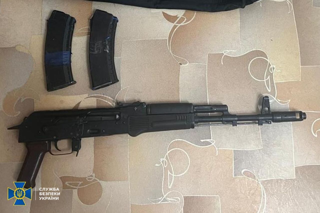Планував влаштувати засідку: СБУ затримала кілера, який за завданням РФ намагався вбити високопосадовця ЗСУ. Фото і відео