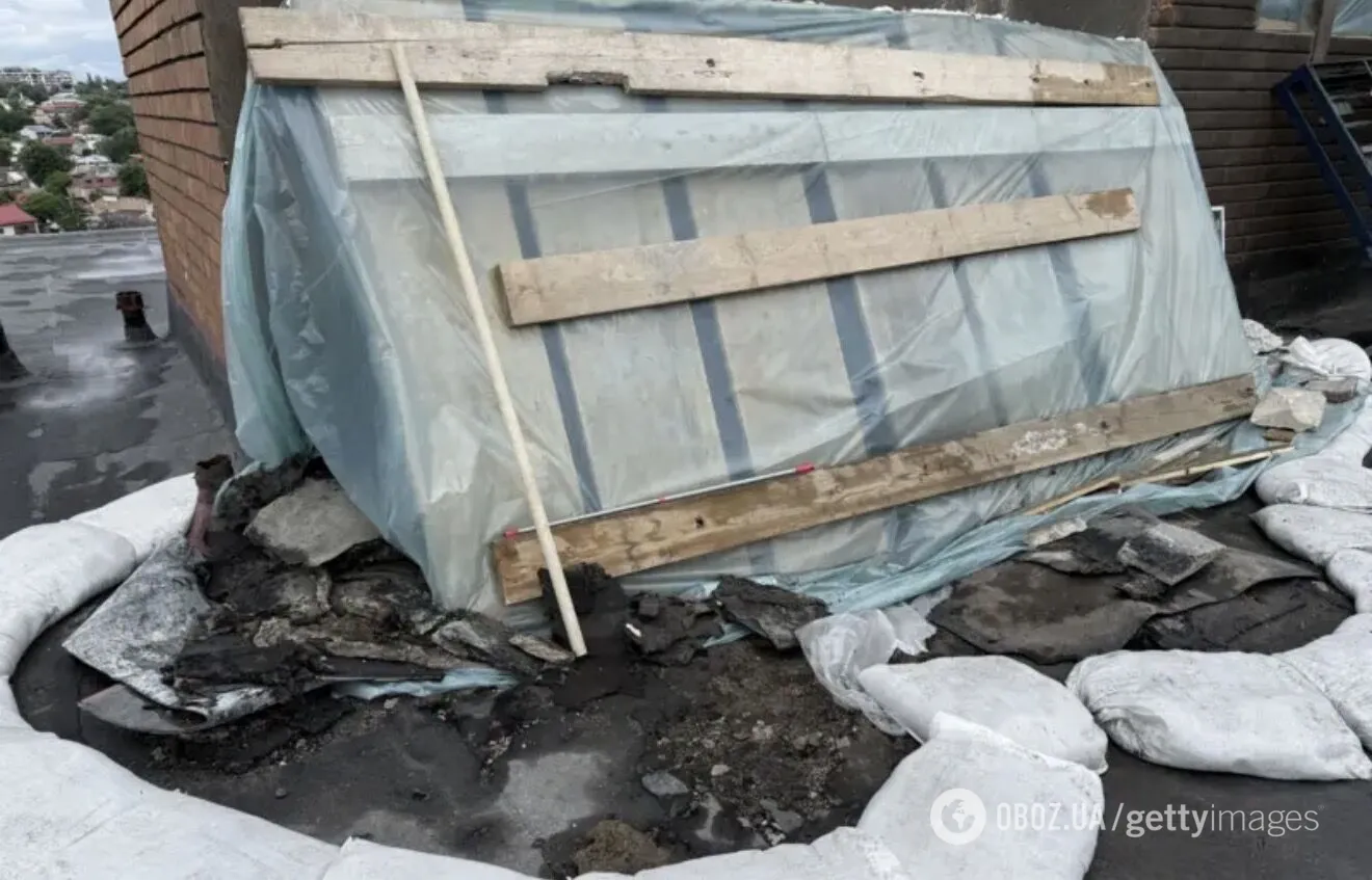 "Це було дуже страшно": мешканці міста в Румунії, яке постраждало від російського дрона, бояться повторних атак