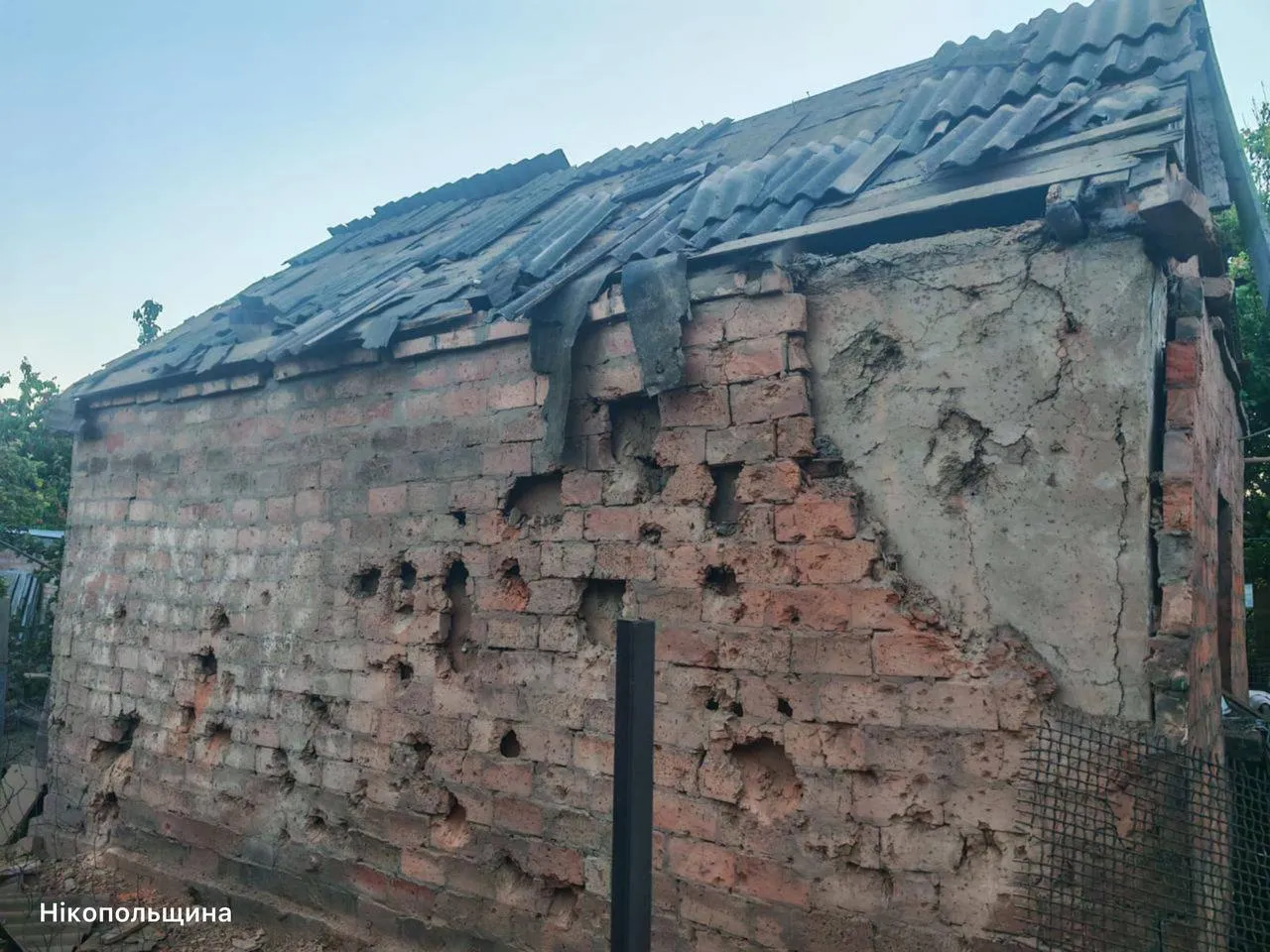На Дніпропетровщині внаслідок ворожих атак постраждали четверо людей. Фото