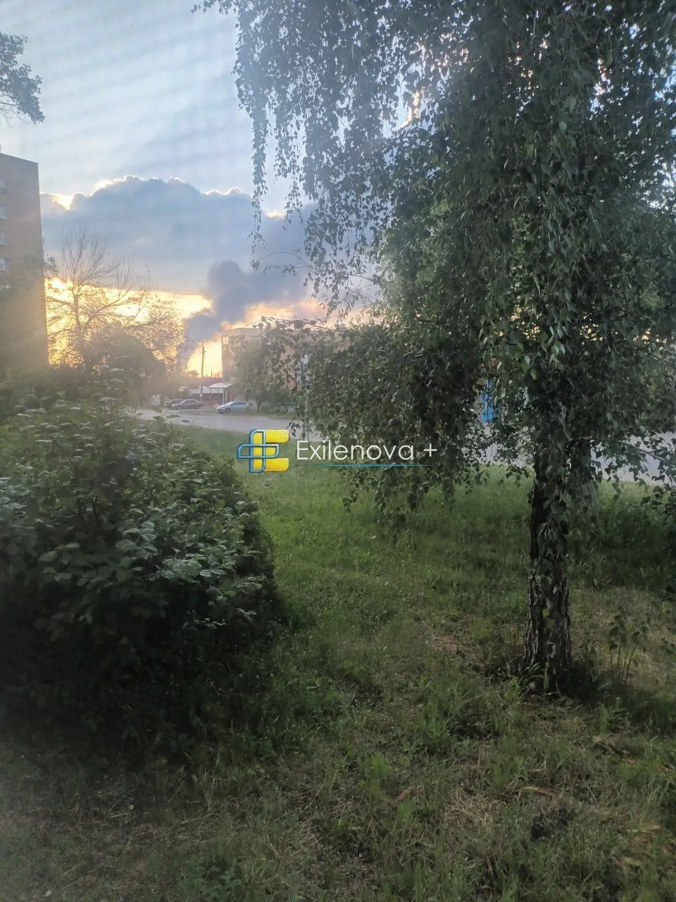 У російській Самарі атаковано Куйбишевський НПЗ, спалахнула пожежа. Фото та відео