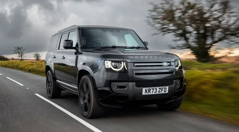 Land Rover Defender.