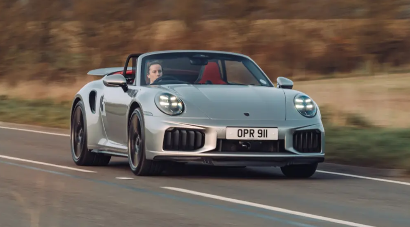 Porsche 911 Turbo S.