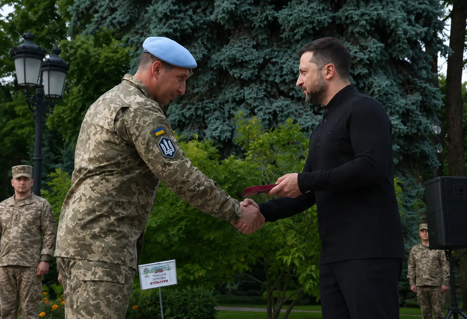 "Пишаюся кожним": Зеленський розповів, скільки ворожих цілей уразили Сили безпілотних систем з минулого червня. Відео