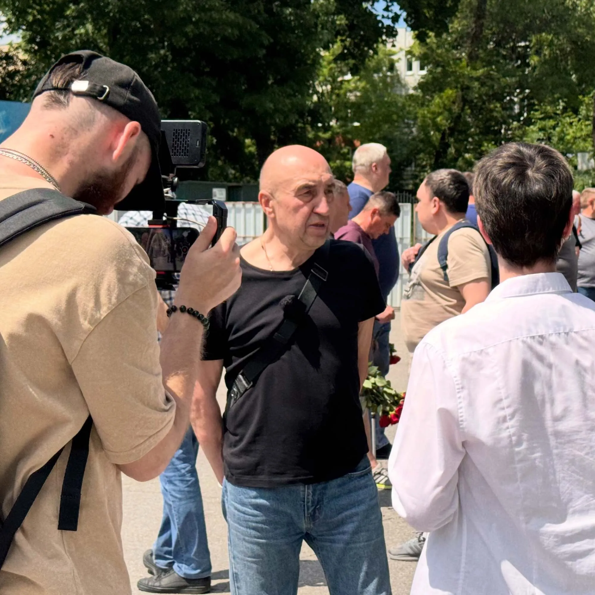 У Полтаві поховали відомого українського коментатора, який загинув від удару струмом на риболовлі. Фото