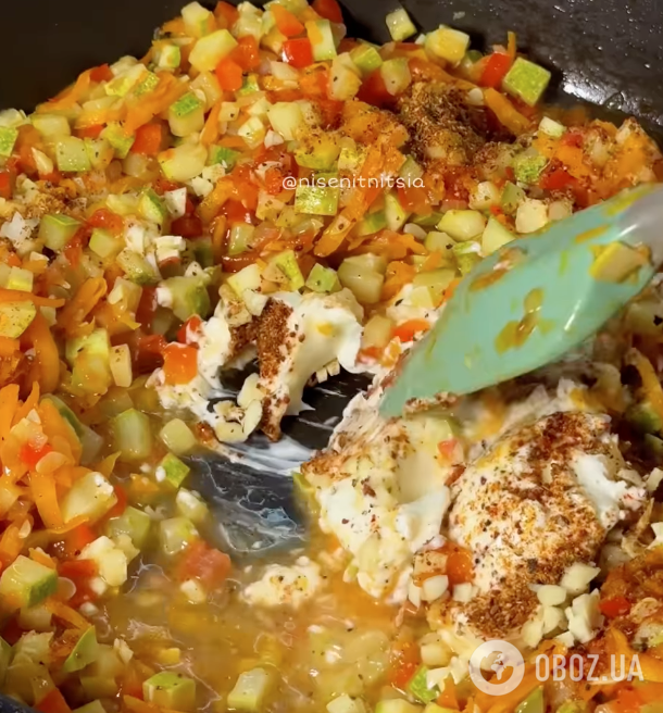Полезное соте из кабачков с крем-сыром и чесноком: рецепт вкусного блюда для всей семьи