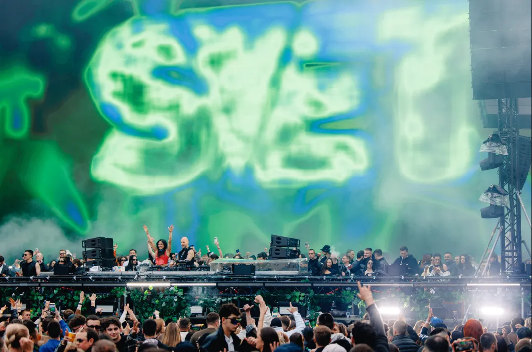 S.V.E.T. Festival у Києві зібрав 400 тисяч гривень на благодійність та об’єднав тисячі фанатів електронної музики