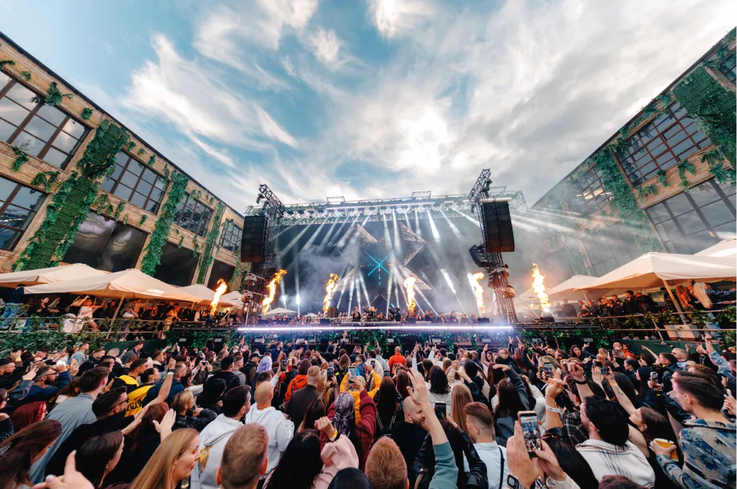 S.V.E.T. Festival у Києві зібрав 400 тисяч гривень на благодійність та об’єднав тисячі фанатів електронної музики