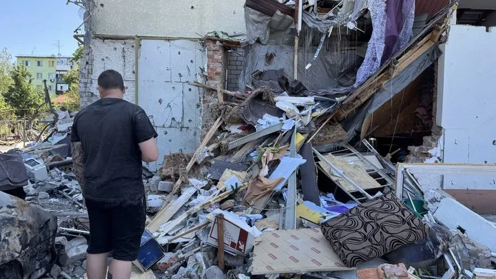 "Мріяла про доньку": чоловік загиблої від удару РФ у Чугуєві вагітної жінки розповів про трагедію. Фото і відео