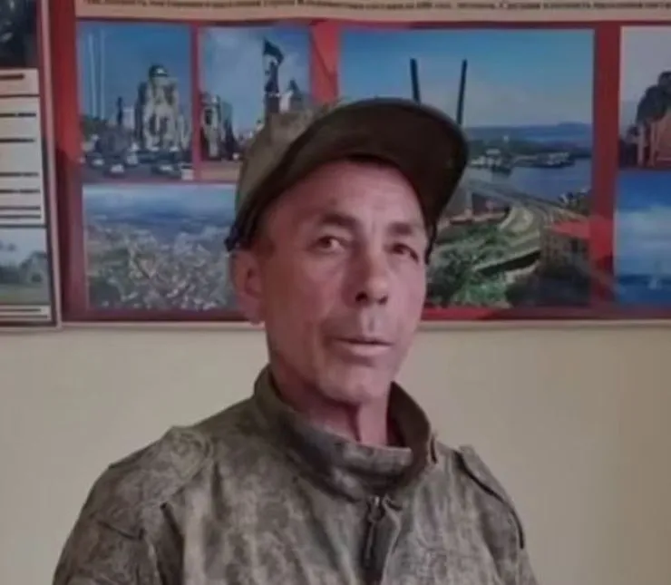Петр Бобров