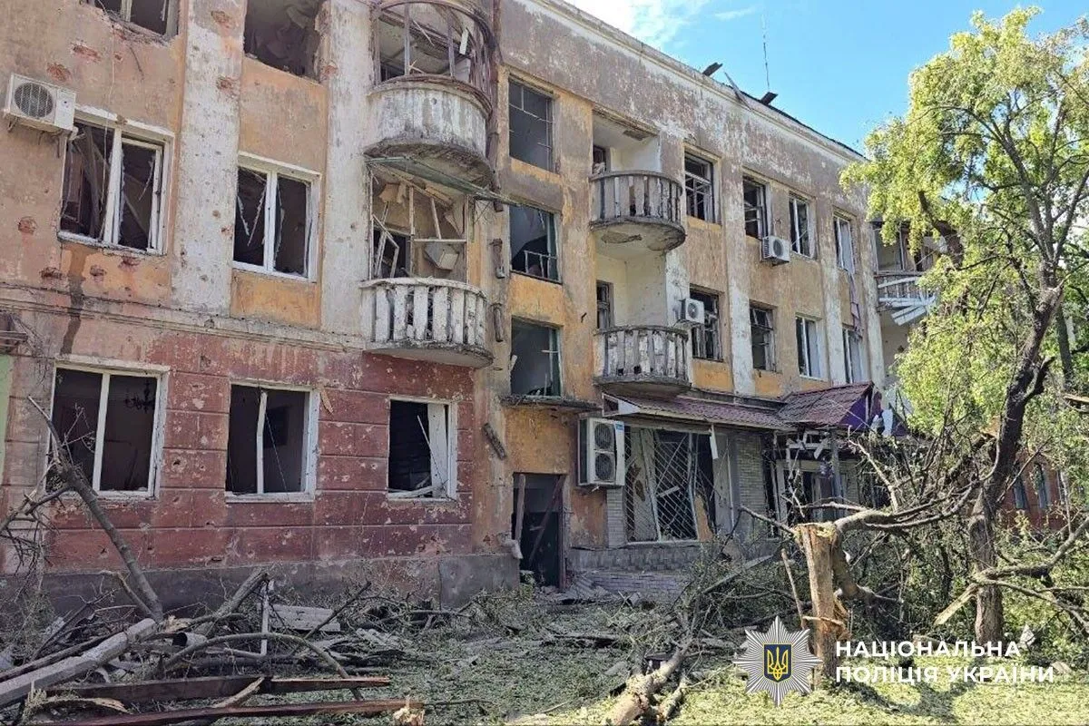 Наслідки авіаудару по Слов'янську.