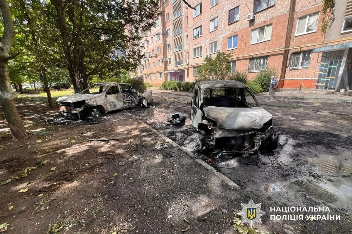 Наслідки авіаудару по Слов'янську.