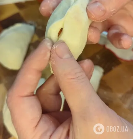 Пышные вареники с клубникой на пару: как приготовить вкусное блюдо для детей
