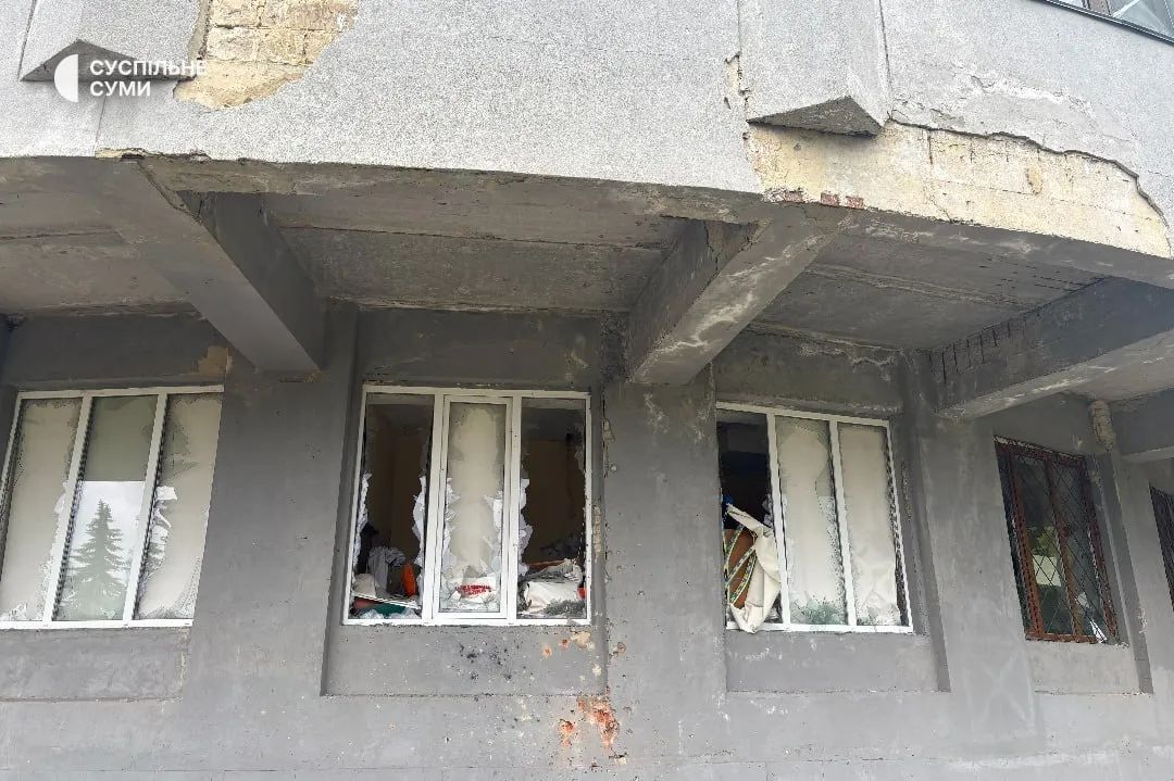 Пошкоджено Палац дітей та юнацтва