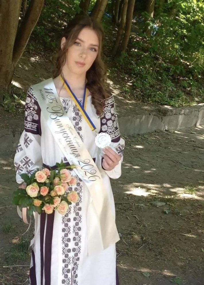 Выпускница со Львова набрала 600 баллов на НМТ: она не допустила ни одной ошибки в трёх тестах. Фото