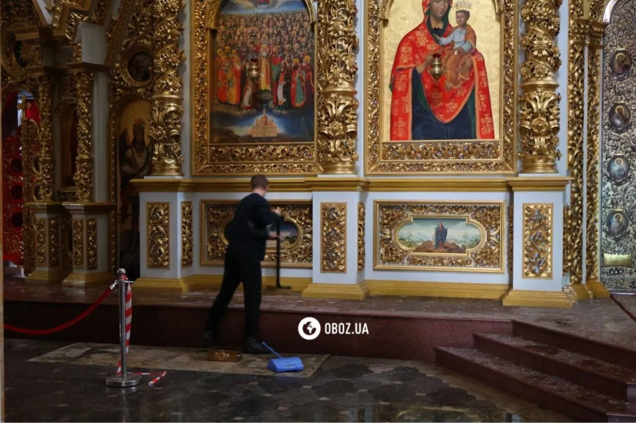 Пошкоджень зазнали внутрішні приміщення храму.