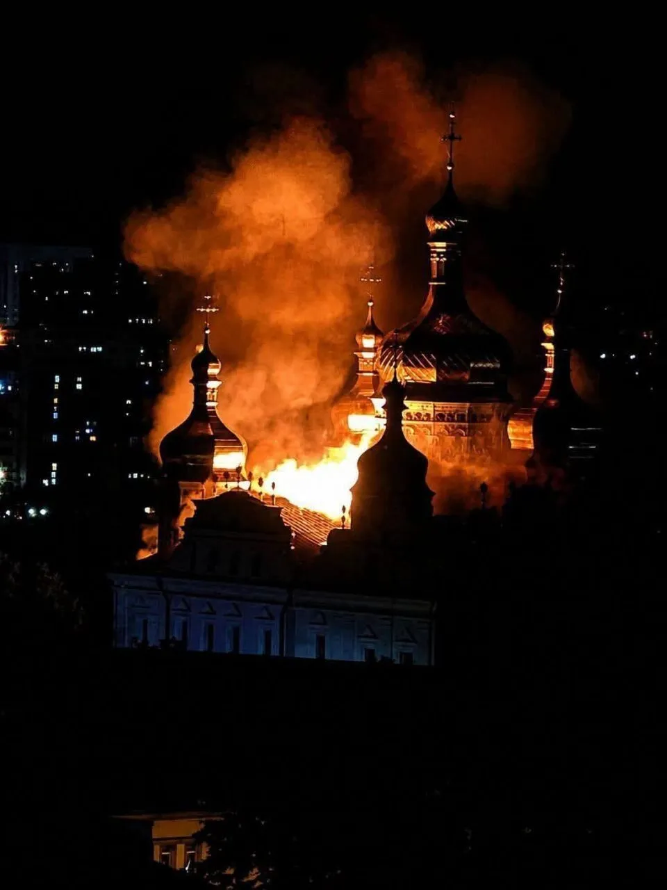 Пожар в Киево-Печерской Лавре.