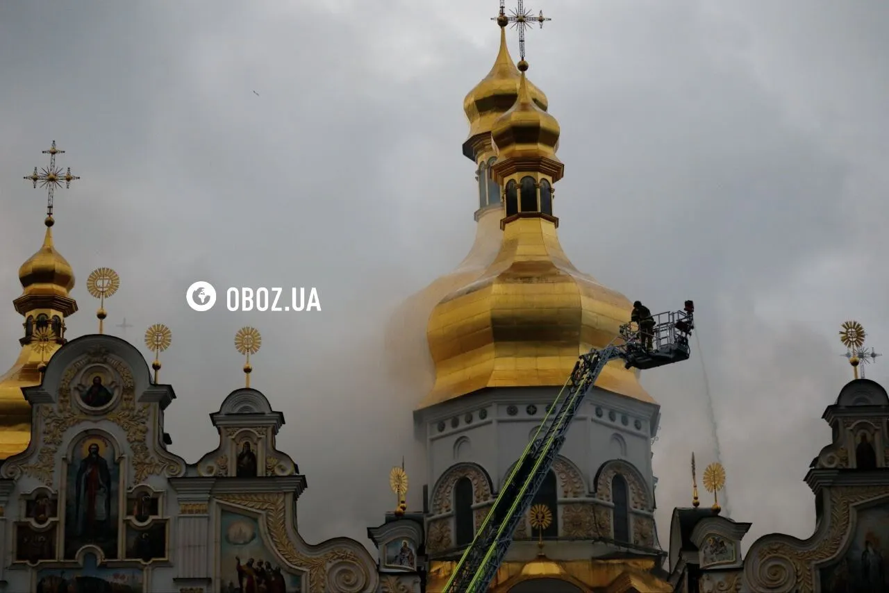 Россияне наносили удары по территории Киево-Печерской лавры два раза.