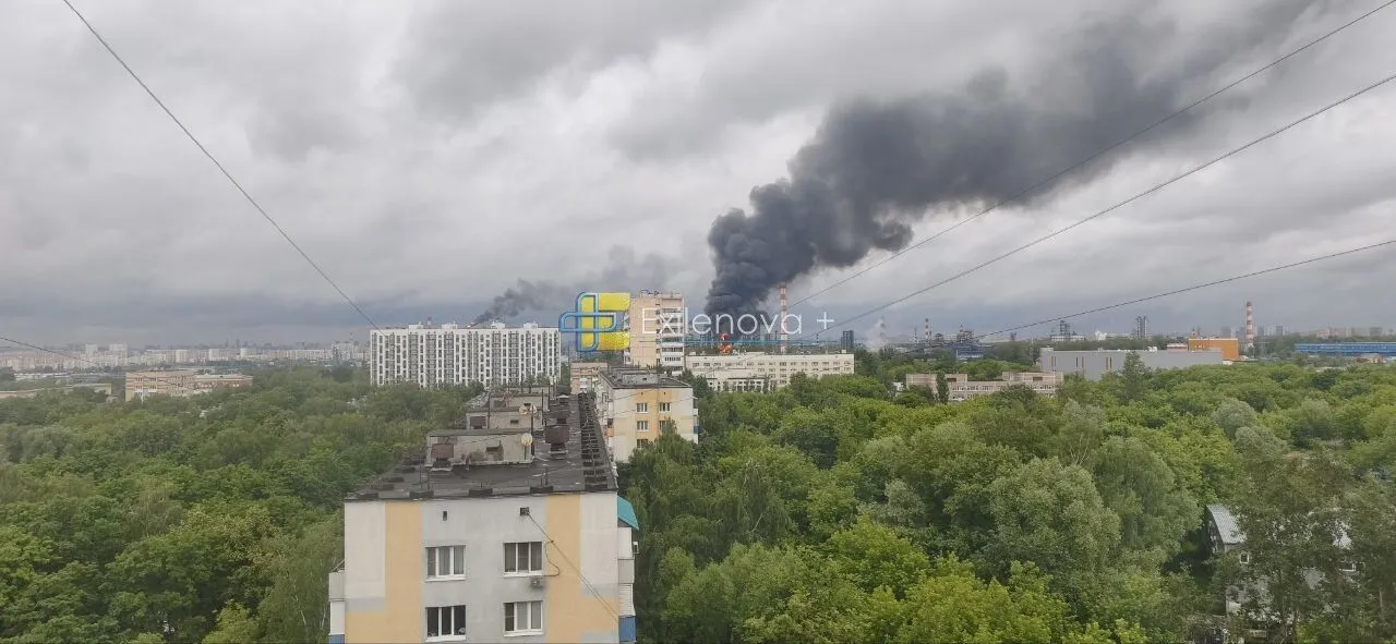Пожар на НПЗ в Москве.