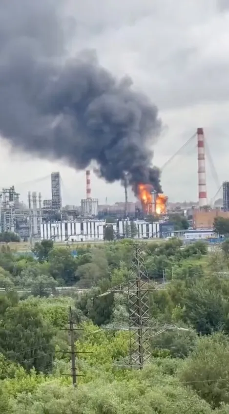 Скриншот з відео