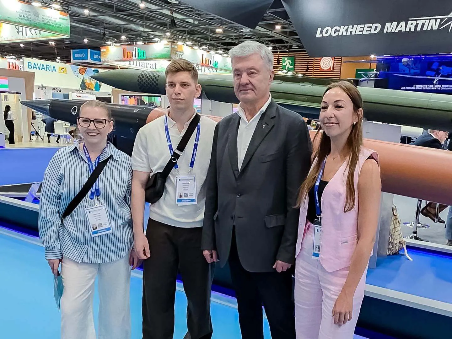 Петр Порошенко посетил выставку вооружений Eurosatory 2026