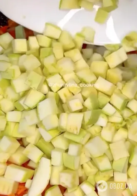 Вкусное кабачковое рагу с крем-сыром и зеленью: делимся рецептом идеального блюда для обеда и ужина