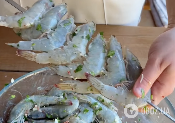 Креветки на гриле: делимся рецептом вкусного и полезного блюда за 10 минут