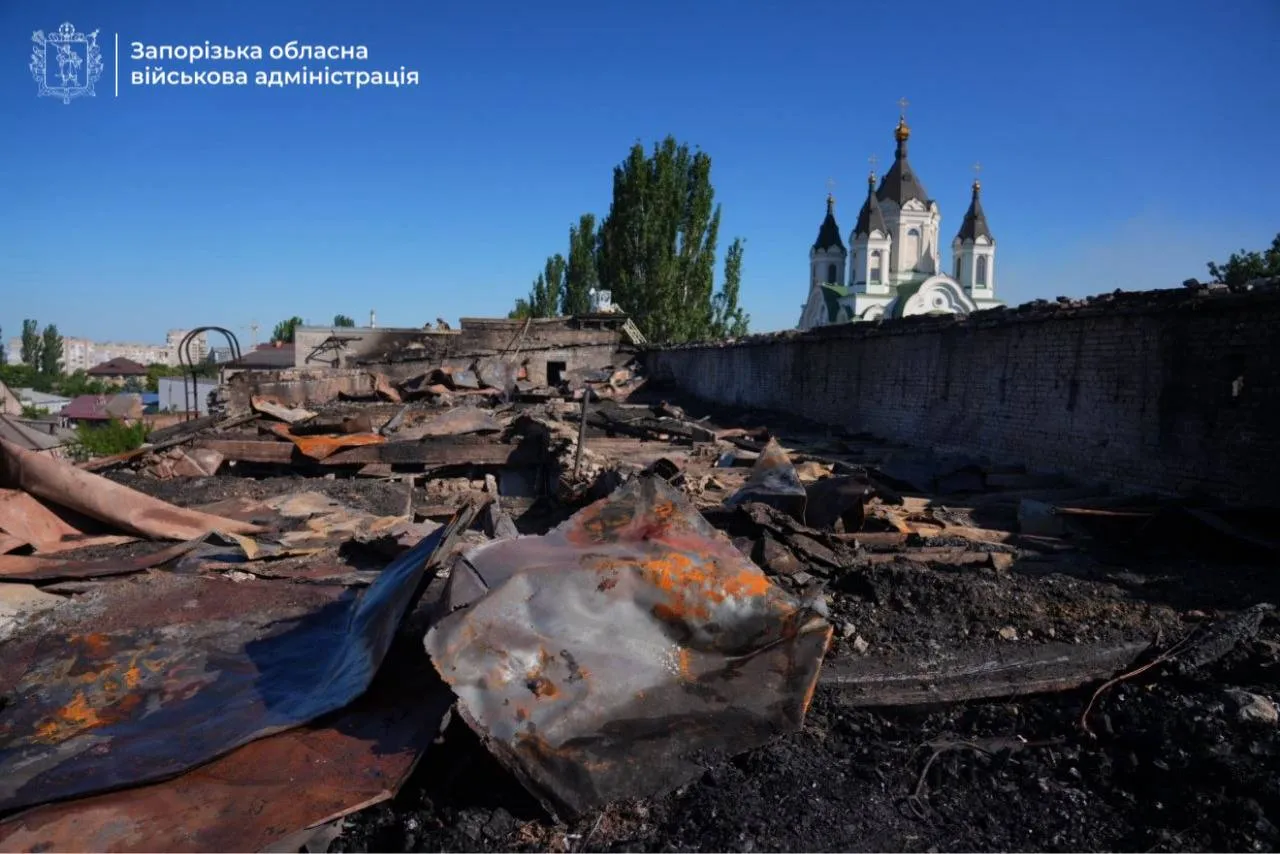 Последствия ночной атаки РФ в Запорожье