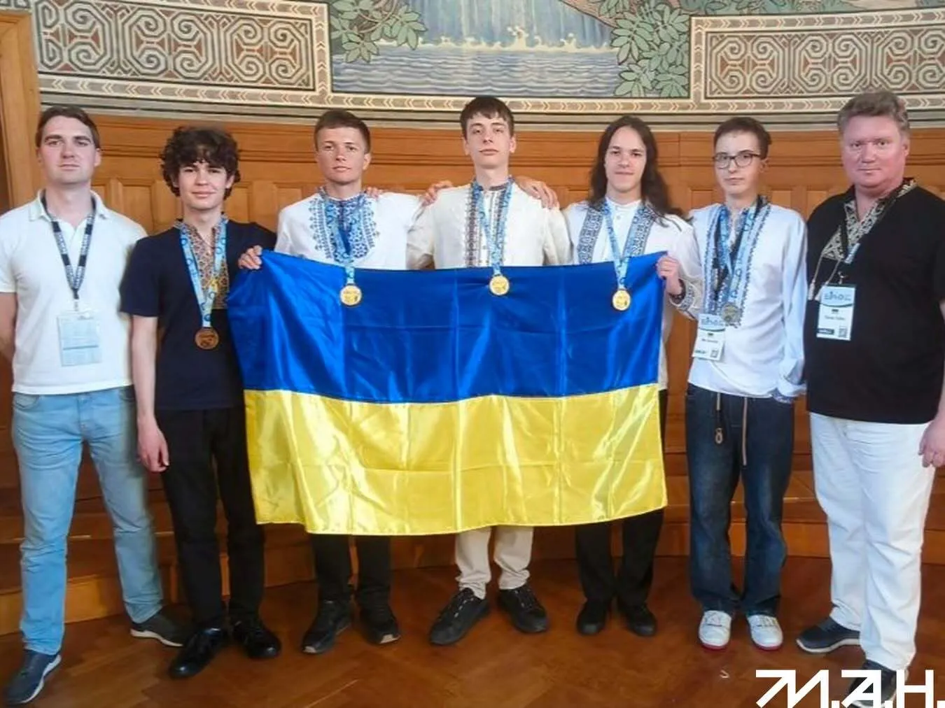 Фантастический триумф в Швеции: украинские школьники заняли первое место и обошли 40 стран на олимпиаде по физике
