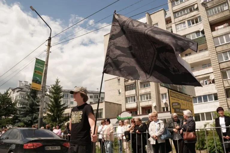 В Новояворовске простились с Героем