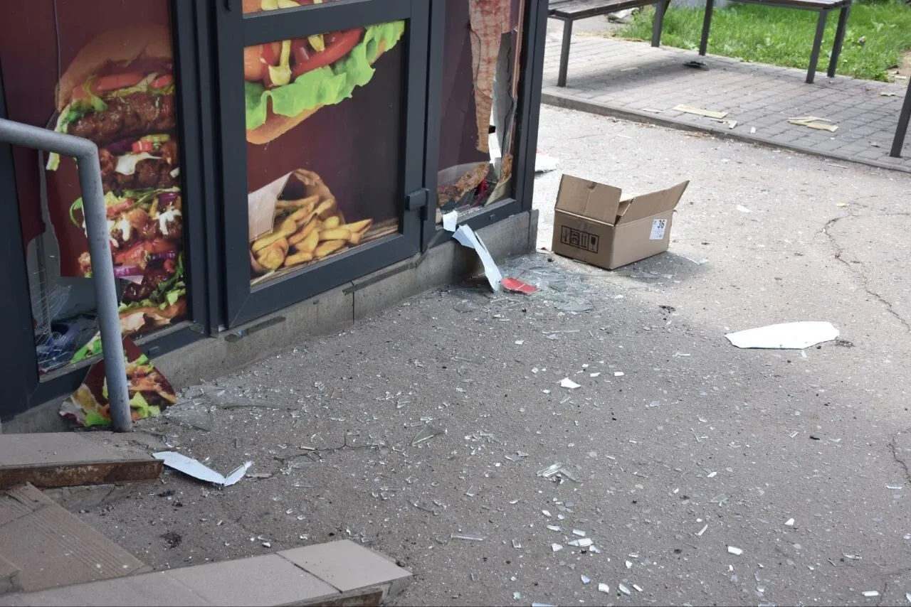 Наслідки ворожого обстрілу Краматорська.