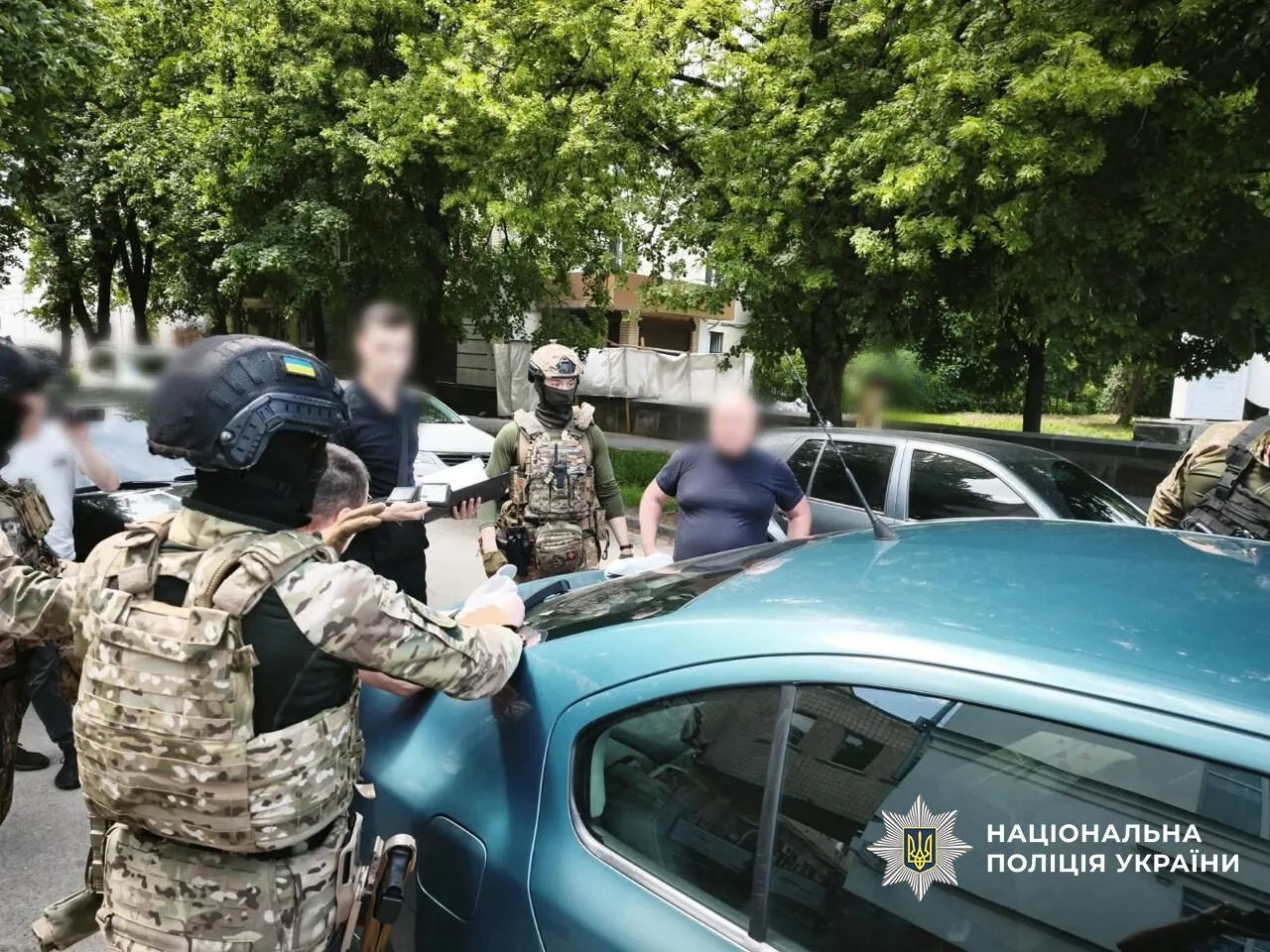 В Україні провели масштабний рейд проти наркобізнесу