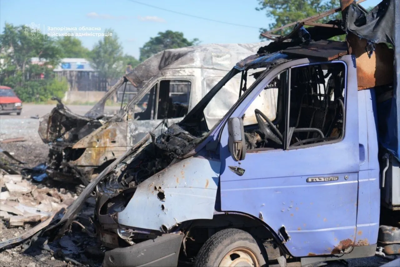 Атака РФ по будівлі логістичного оператора в Запоріжжі