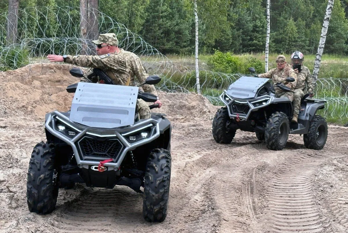 Вавринюк ознайомився зі станом інженерного облаштування кордону та фортифікаційних споруд.