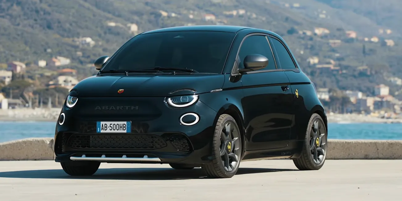 Abarth 500e.