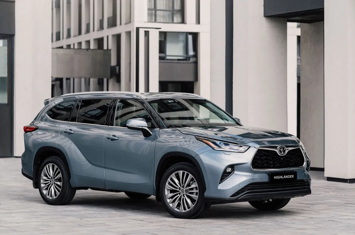 Toyota Highlander.