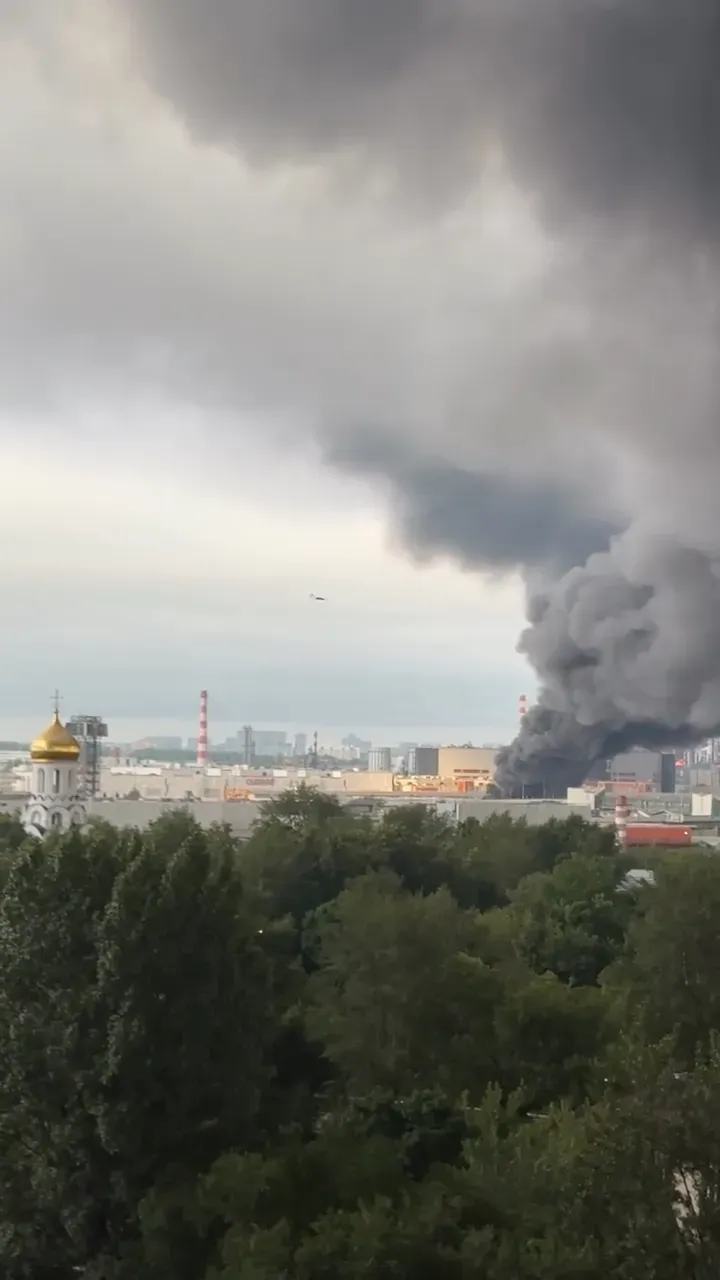 Московський НПЗ атакували українські дрони 18 червня.