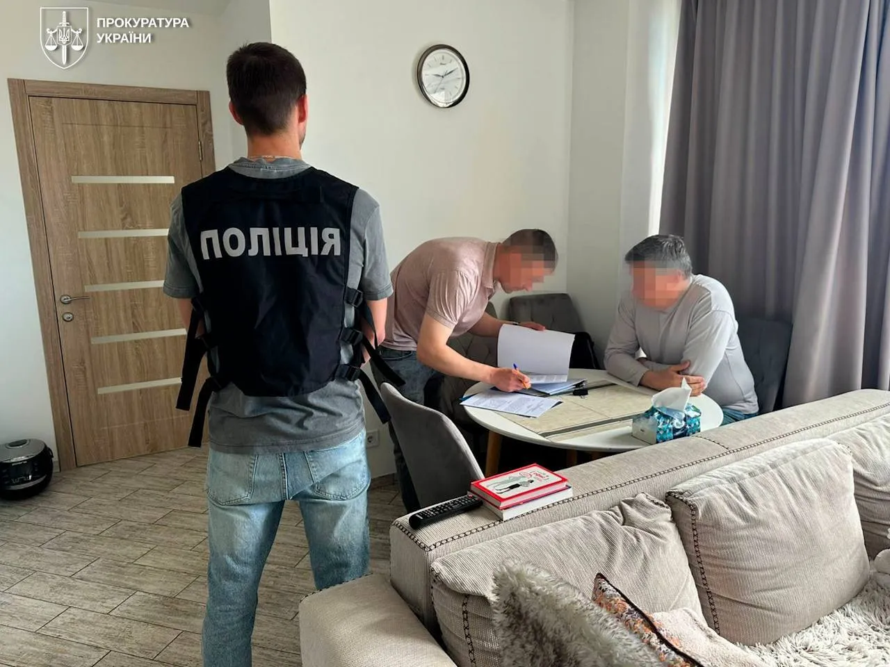Бывшему главе Минкульта сообщили о подозрении