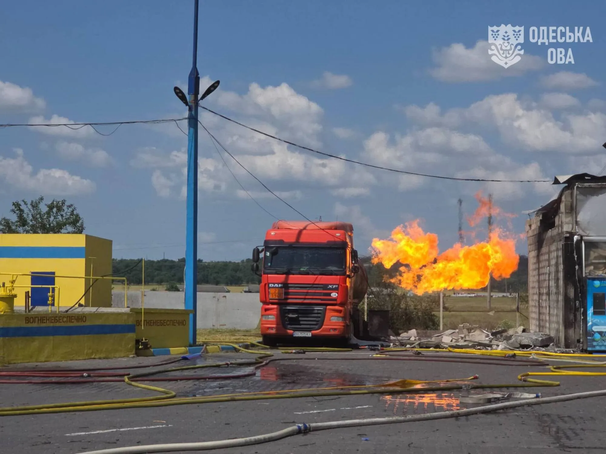Ворог вдарив по АЗС на Одещині