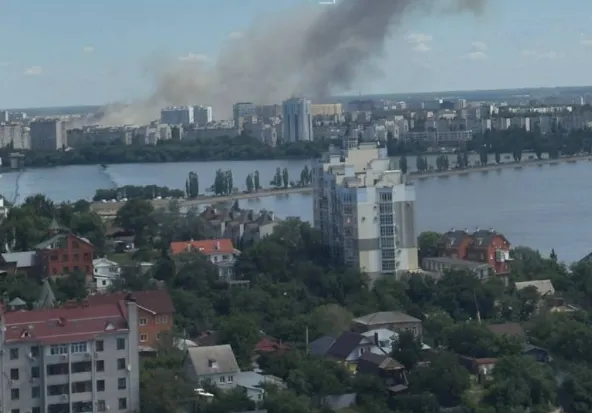 У Воронежі пролунали вибухи.