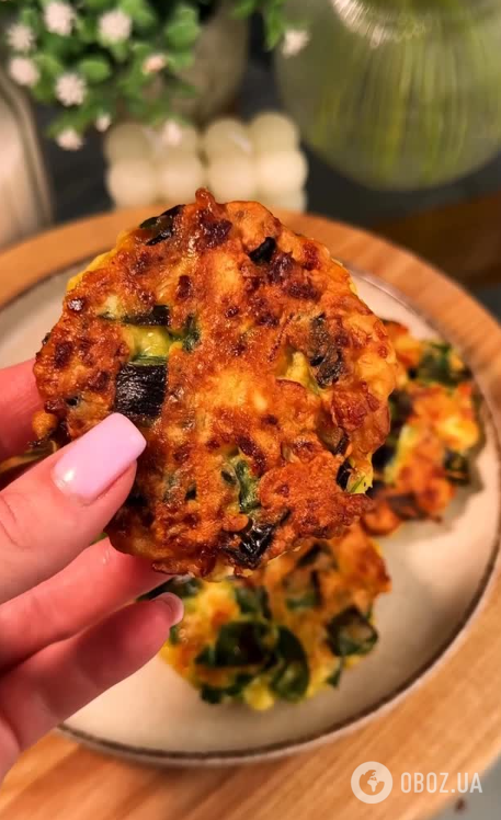 Ленивые пирожки с луком, яйцами и сыром: их можно быстро приготовить на обед