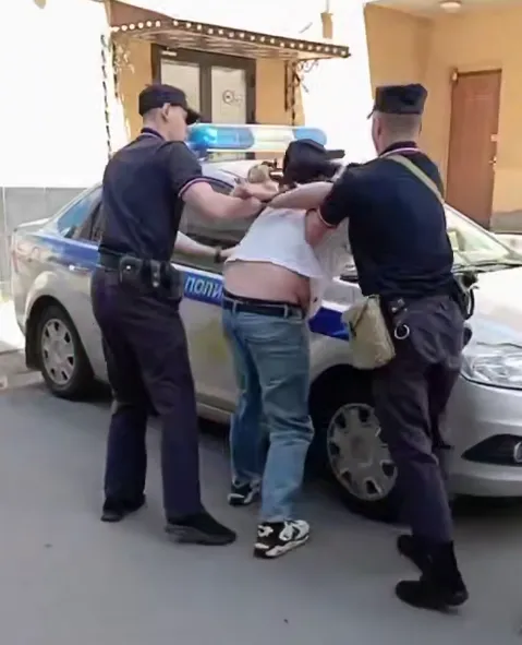 Поліцейські затримали одного з лідерів групи.