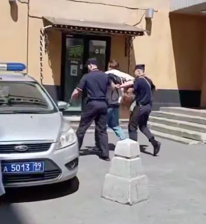 Поліцейські затримали одного з лідерів групи.